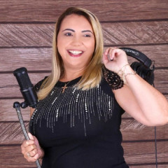 PAULINHA ESTEVES